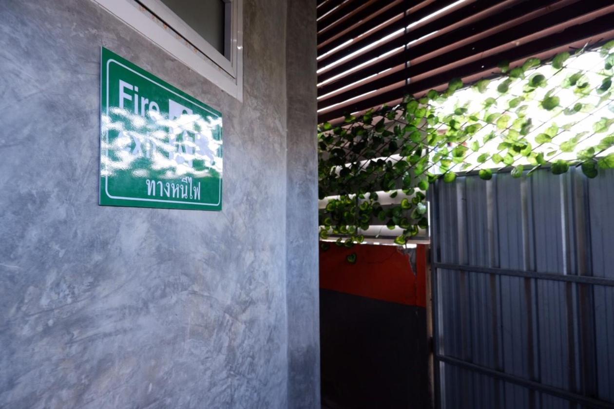 Bigboss Hostel Thongsala Exterior photo